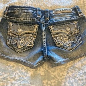 NWOT Rock Revival Short Shorts.            Size 27